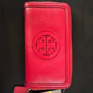 Tory Burch Wallet